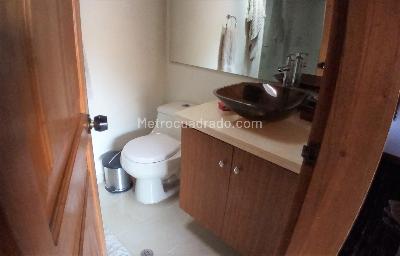 Casa de 4 alcobas en venta en San Jose De Bavaria, Bogotá, 2000 m² · foto 18 de 20