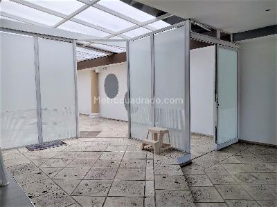 Casa de 3 alcobas en venta en San Jose De Bavaria, Bogotá, 800 m² · foto 9 de 20