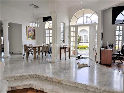 Casa de 3 alcobas en venta en San Jose De Bavaria, Bogotá, 800 m² · foto 5 de 20