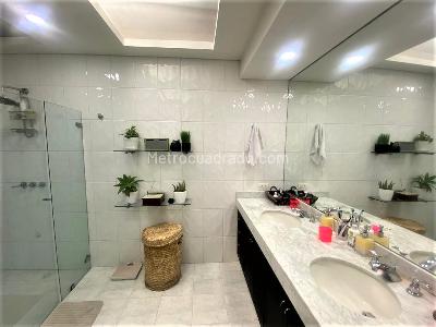 Casa de 3 alcobas en venta en San Jose De Bavaria, Bogotá, 280 m² · foto 8 de 20