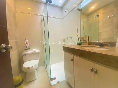 Casa de 3 alcobas en venta en San Jose De Bavaria, Bogotá, 280 m² · foto 11 de 20