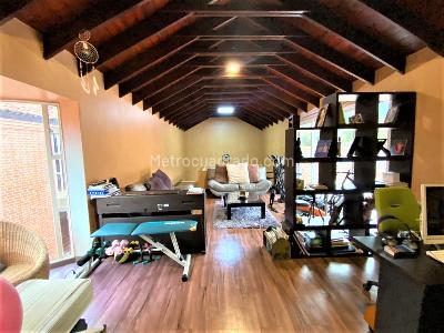 Casa de 3 alcobas en venta en San Jose De Bavaria, Bogotá, 500 m² · foto 18 de 20