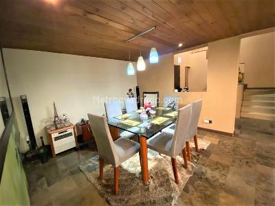 Casa de 3 alcobas en venta en San Jose De Bavaria, Bogotá, 500 m² · foto 4 de 20