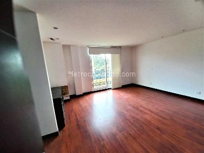 Casa de 4 alcobas en venta en San Simon Gaymaral, Bogotá, 1350 m² · foto 18 de 20