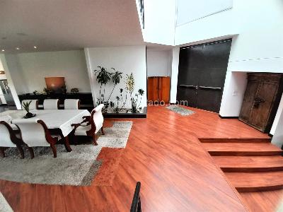 Casa de 4 alcobas en venta en San Simon Gaymaral, Bogotá, 1350 m² · foto 4 de 20
