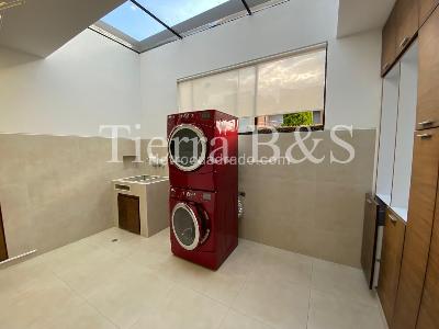 Casa de 4 alcobas en venta en Guaymaral, Bogotá, 1400 m² · foto 10 de 20