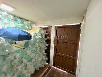 Casa de 4 alcobas en venta en Las Villas Bulevar, Bogotá, 300 m² · foto 2 de 20
