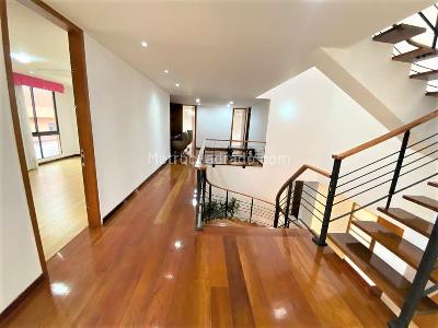 Casa de 5 alcobas en venta en San Jose De Bavaria, Bogotá, 520 m² · foto 10 de 20