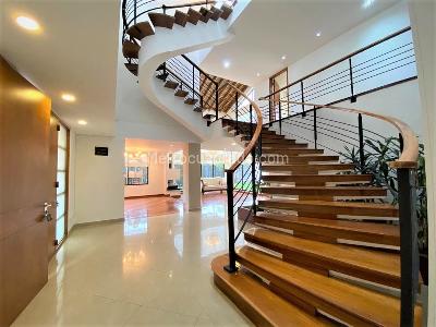 Casa de 5 alcobas en venta en San Jose De Bavaria, Bogotá, 800 m² · foto 12 de 20