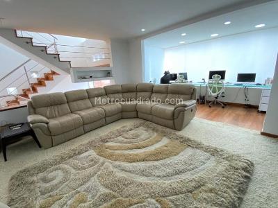 Casa de 3 alcobas en venta en San Jose De Bavaria, Bogotá, 800 m² · foto 10 de 20