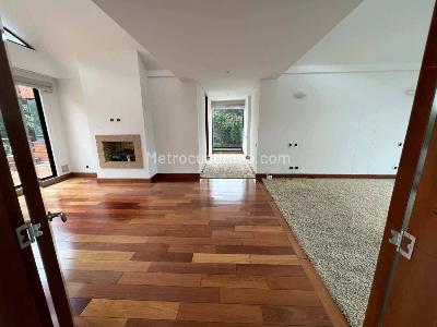 Casa de 4 alcobas en venta en San Simon, Bogotá, 1398 m² · foto 7 de 20