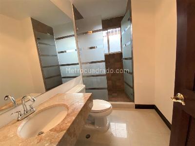 Casa de 4 alcobas en venta en San Simon Guaymaral, Bogotá, 1400 m² · foto 9 de 20
