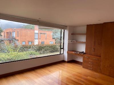 Casa de 4 alcobas en venta en San Simon Gaymaral, Bogotá, 1400 m² · foto 14 de 16
