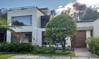 Casa de 4 alcobas en venta en San Simon Gaymaral, Bogotá, 1400 m² · foto 3 de 16