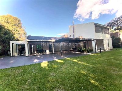 Casa de 4 alcobas en venta en San Simon Gaymaral, Bogotá, 1400 m² · foto 5 de 16