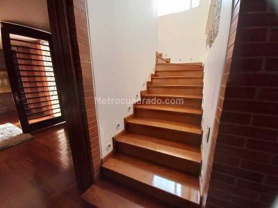 Casa de 4 alcobas en venta en San Simon, Bogotá, 1838 m² · foto 11 de 20
