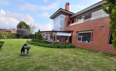 Casa de 4 alcobas en venta en San Simon, Bogotá, 1838 m² · foto 19 de 20