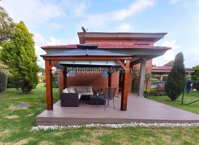 Casa de 4 alcobas en venta en San Simon, Bogotá, 1838 m² · foto 17 de 20