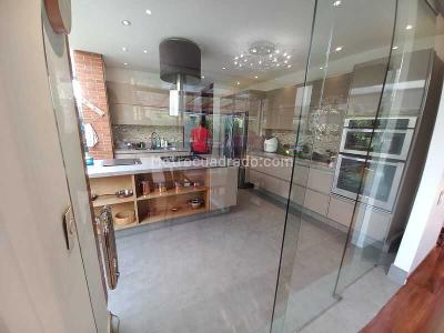 Casa de 4 alcobas en venta en San Simon, Bogotá, 1838 m² · foto 5 de 20