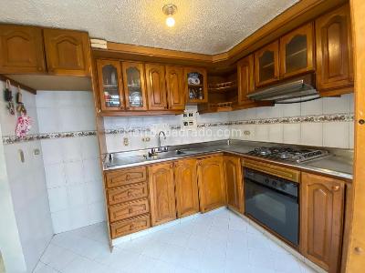 Casa de 4 alcobas en venta en Santa Helena De Baviera, Bogotá, 136 m² · foto 11 de 20