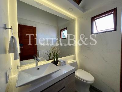 Casa de 4 alcobas en venta en Lindaraja, Bogotá, 428 m² · foto 5 de 20