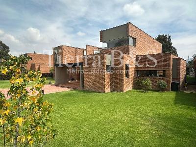 Casa de 5 alcobas en venta en San Simon, Bogotá, 1220 m² · foto 20 de 20