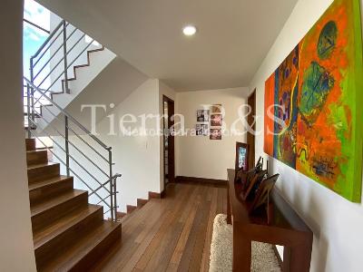 Casa de 4 alcobas en venta en San Jose De Bavaria, Bogotá, 630 m² · foto 14 de 20