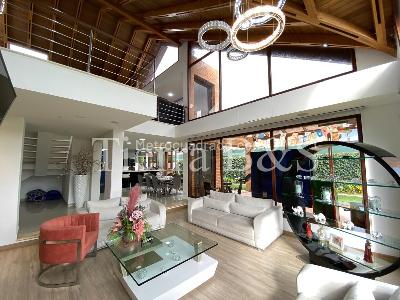 Casa de 4 alcobas en venta en San Jose De Bavaria, Bogotá, 800 m² · foto 5 de 20