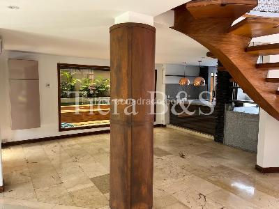 Casa de 4 alcobas en venta en San Jose De Bavaria, Bogotá, 700 m² · foto 18 de 20