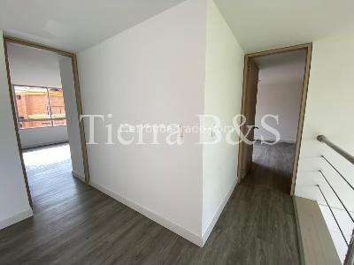 Casa de 4 alcobas en venta en Cota, Bogotá, 370 m² · foto 13 de 20