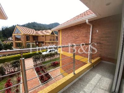 Casa de 4 alcobas en venta en Cota, Bogotá, 370 m² · foto 16 de 20