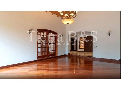Casa de 4 alcobas en venta en Guaymaral, Bogotá, 1677 m² · foto 2 de 20