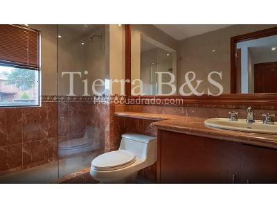 Casa de 4 alcobas en venta en Guaymaral, Bogotá, 1677 m² · foto 15 de 20