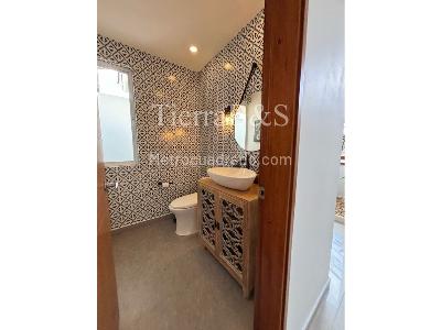 Casa de 5 alcobas en venta en Guaymaral, Bogotá, 1450 m² · foto 10 de 20