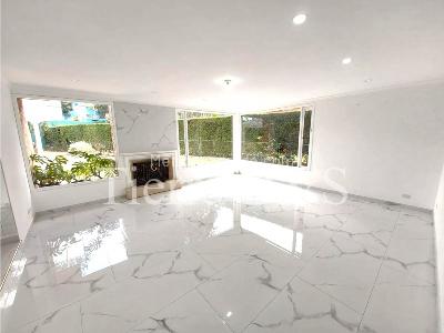 Casa de 3 alcobas en venta en San Jose De Bavaria, Bogotá, 800 m² · foto 5 de 20