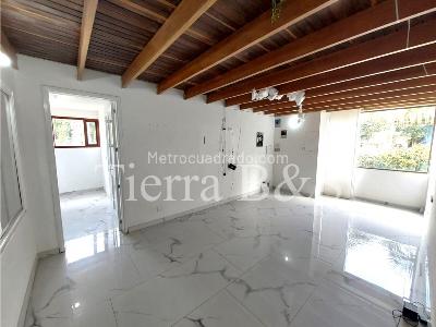 Casa de 3 alcobas en venta en San Jose De Bavaria, Bogotá, 800 m² · foto 17 de 20