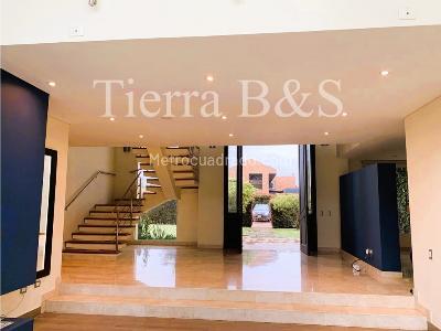 Casa en venta en Guaymaral, Bogotá · foto 3 de 20