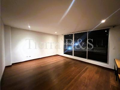Casa de 4 alcobas en venta en San Jose De Bavaria, Bogotá, 950 m² · foto 7 de 20