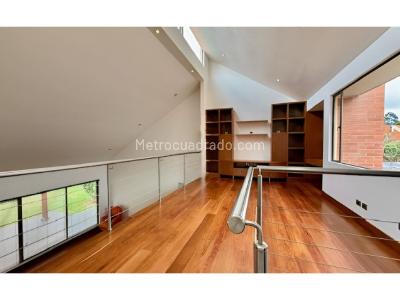 Casa de 4 alcobas en venta en Guaymaral, Bogotá, 1295 m² · foto 10 de 18