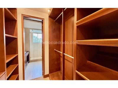 Casa de 4 alcobas en venta en Guaymaral, Bogotá, 1295 m² · foto 12 de 18
