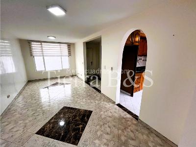 Casa en venta en Mazuren, Bogotá · foto 4 de 16