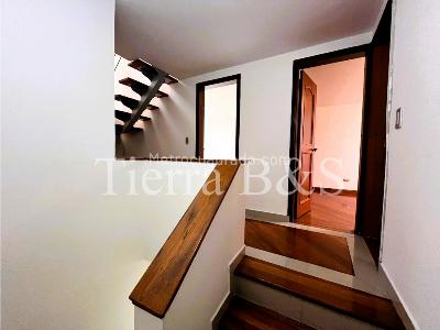Casa en venta en Mazuren, Bogotá · foto 9 de 16