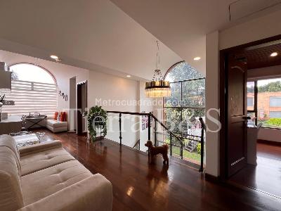 Casa de 4 alcobas en venta en San Jose De Bavaria, Bogotá, 800 m² · foto 14 de 20