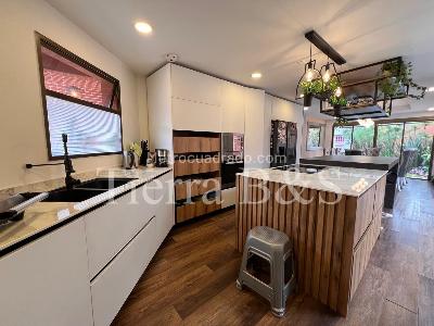 Casa de 4 alcobas en venta en San Jose De Bavaria, Bogotá, 800 m² · foto 6 de 20