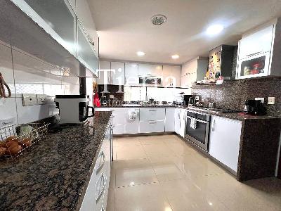 Casa de 5 alcobas en venta en San Jose De Bavaria, Bogotá, 800 m² · foto 11 de 19