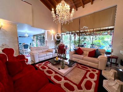Casa de 5 alcobas en venta en San Jose De Bavaria, Bogotá, 800 m² · foto 8 de 19