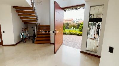 Casa de 4 alcobas en venta en Guaymaral San Simon, Bogotá, 430 m² · foto 3 de 20