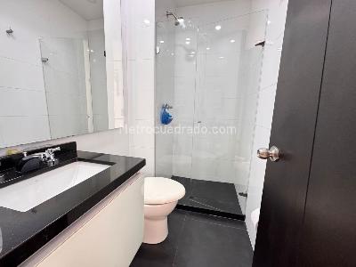 Apartamento en venta en Santa Barbara Occidental, Bogotá · foto 7 de 16