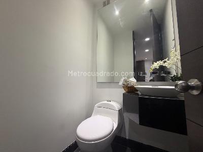 Apartamento en venta en Santa Barbara Occidental, Bogotá · foto 10 de 11