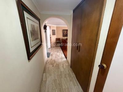 Apartamento en venta en Colina Campestre, Bogotá · foto 9 de 12